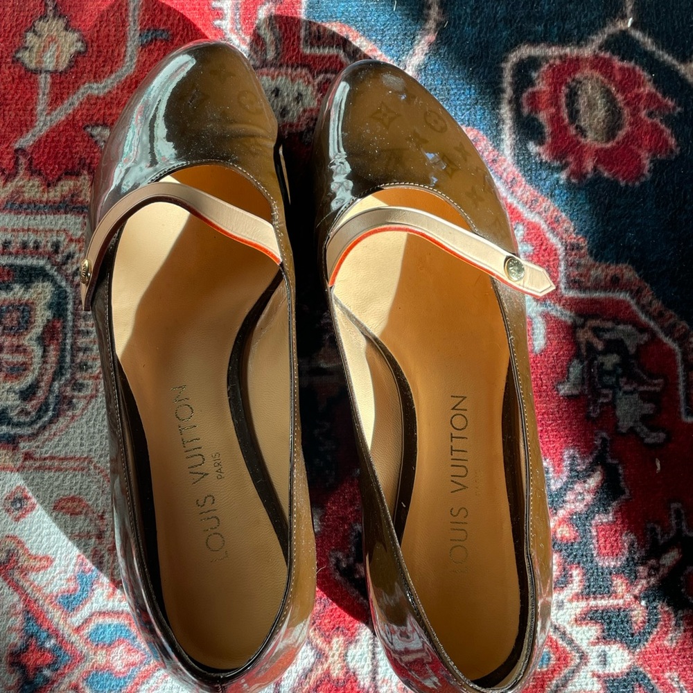 Louis Vuitton Women's LV Logo Mary Jane Flats